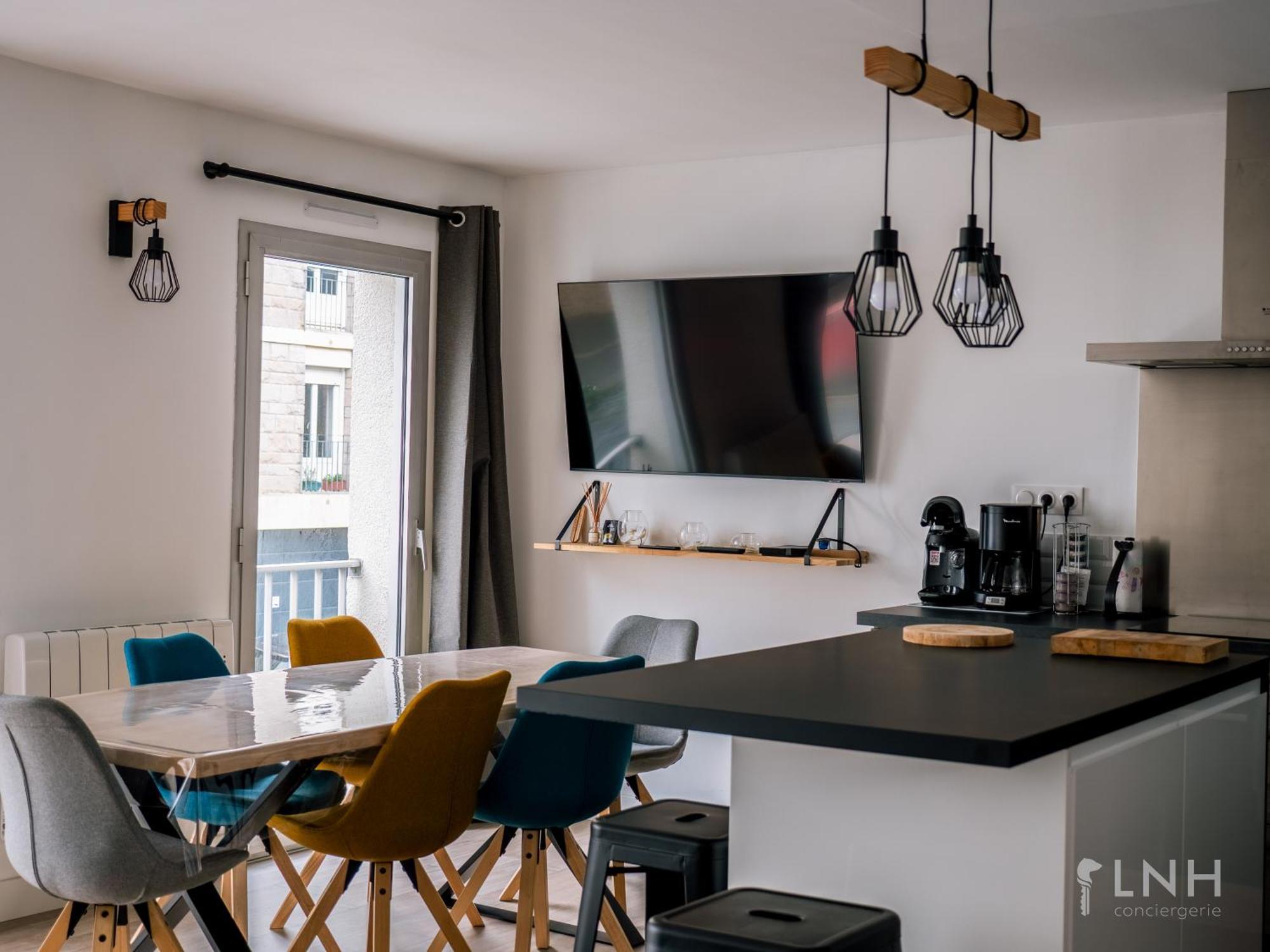 L'Appartement De Jeanne Quimper Exteriör bild
